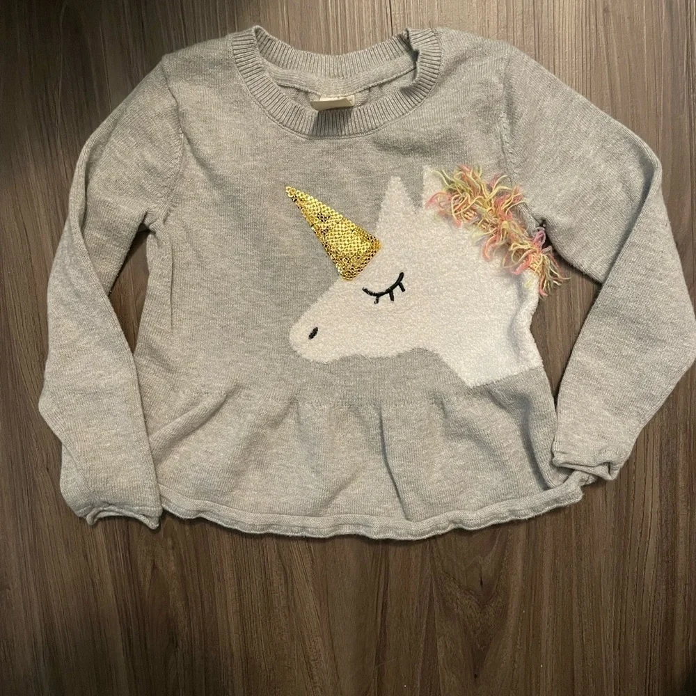 OshKosh B'gosh Toddler Girls Gray and Gold Unicorn Sweater size 2T